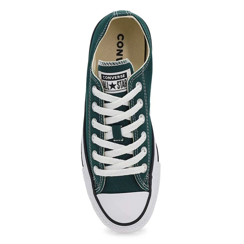 Women's Chuck Taylor All Star Leather Sneaker