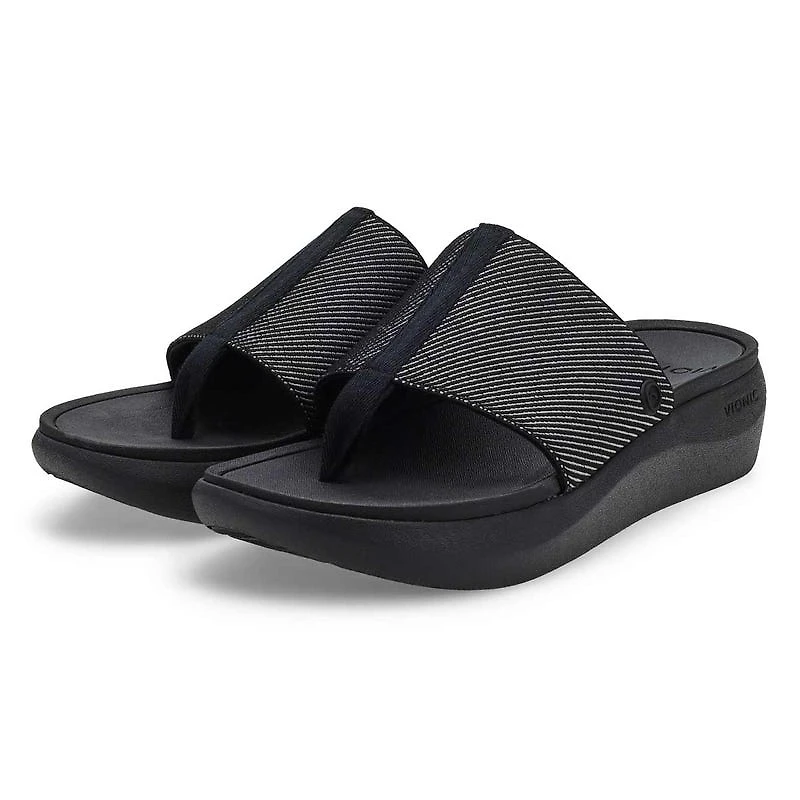 Women's  Aqua Casual Thong Sandal - Black