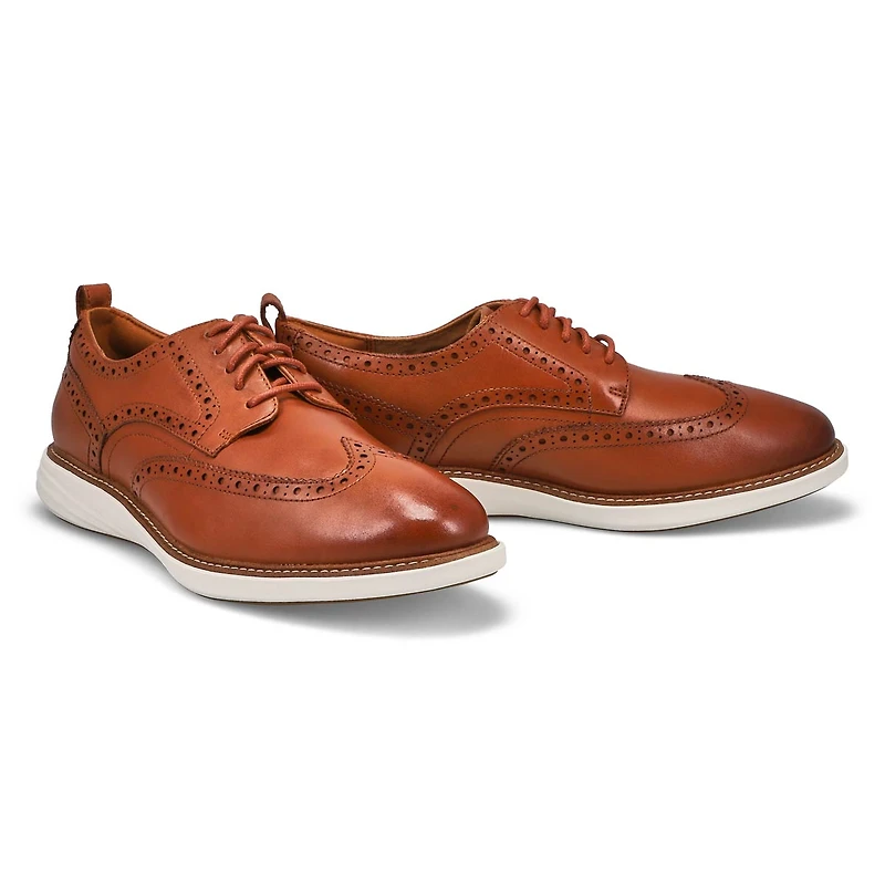 Men's Grand Evolution Shortwing Wide Casual Oxford