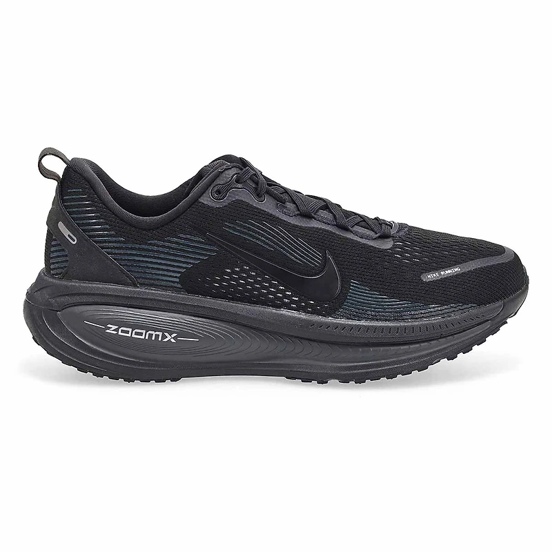Men's Vomero 18 Performance Sneaker - Black/Dark S