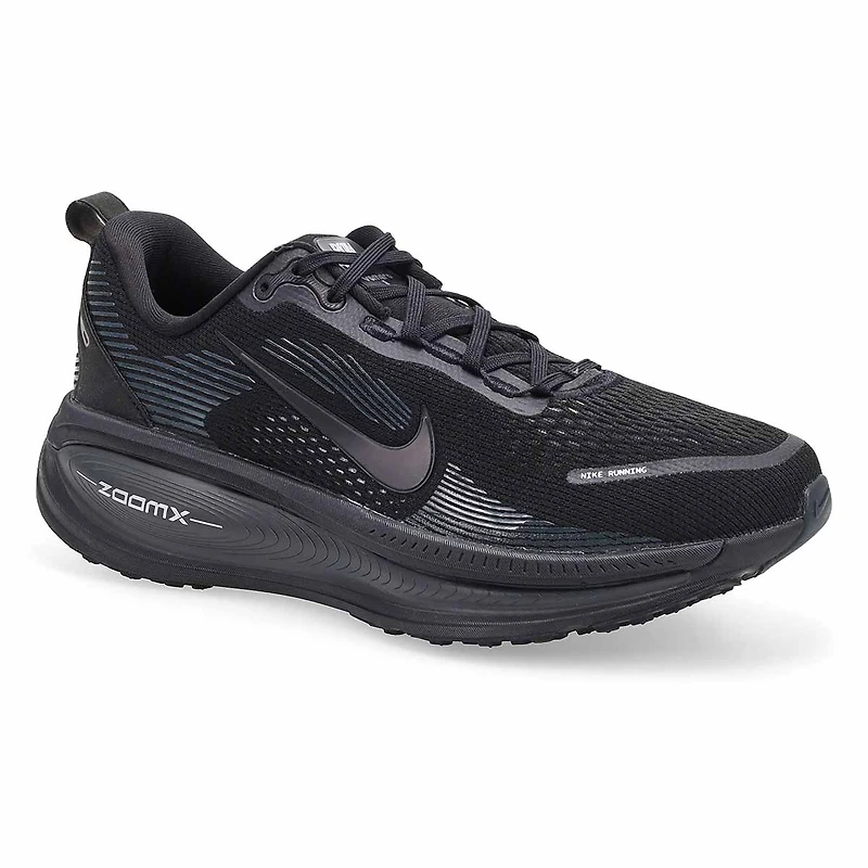 Men's Vomero 18 Performance Sneaker - Black/Dark S