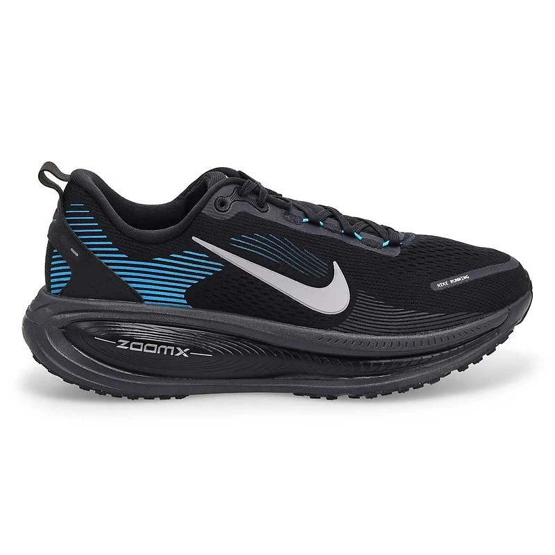 Men's Vomero 18 Performance Sneaker - Black/Summit