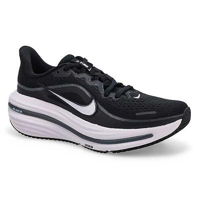 Women's Winflo 12 Performance Sneaker