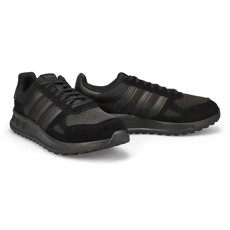 Men's Run 84 Lace Up Sneaker - Core Black/Core Bla