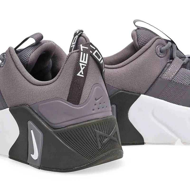 Men's Free Metcon 7 Performance Sneaker - Pencil P