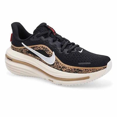 Women's Winflo 12 Performance Sneaker