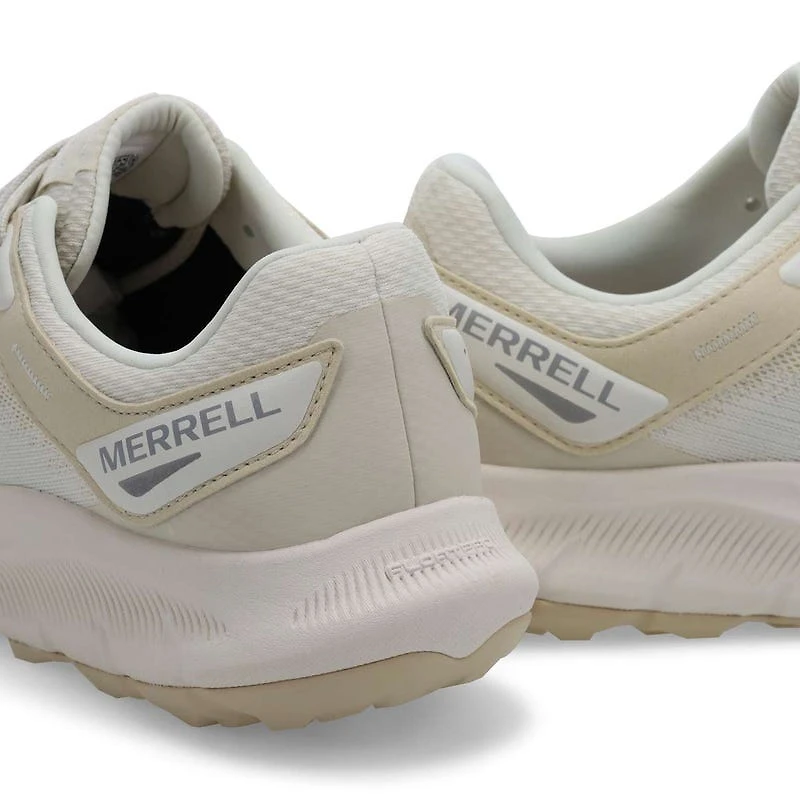 Women's Antora 4 Performance Sneaker - Black/Whit