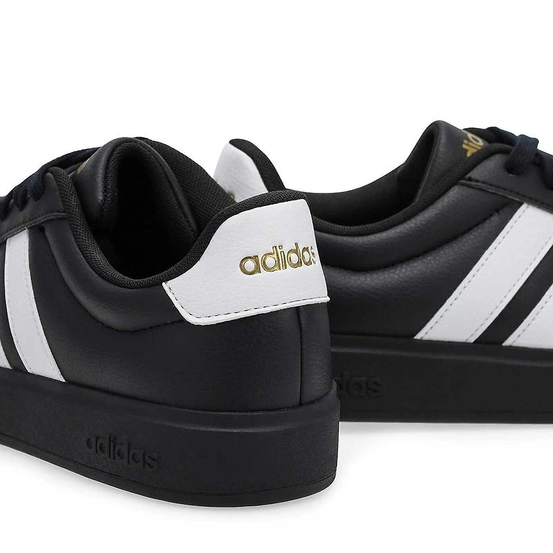 Men's Street Talk Lace Up Sneaker - White/Black/Go