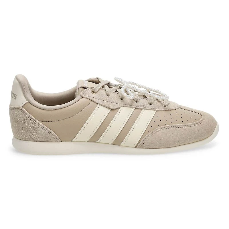Women's Barreda Lo Low Profile Sneaker