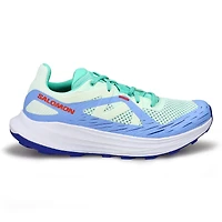 Women's Ultra Flow Lace Up Performance Runner - Ba