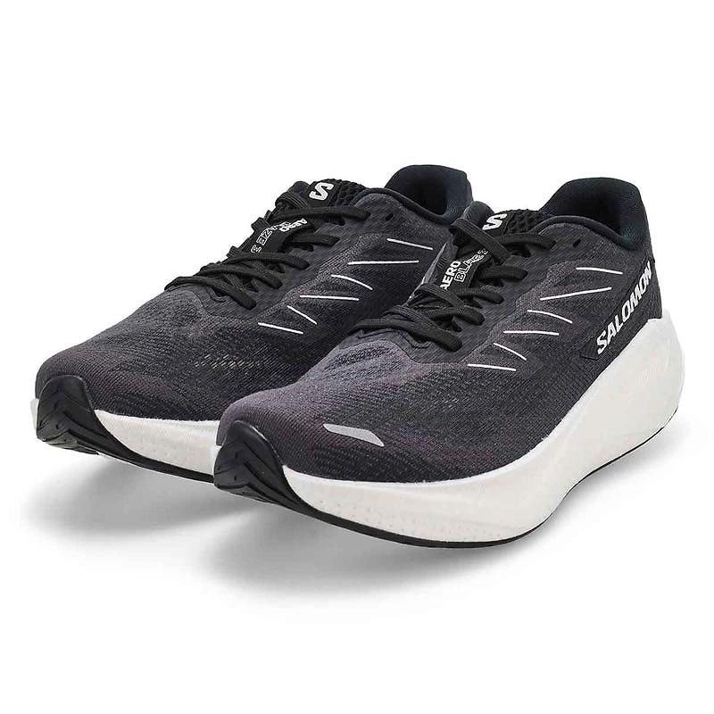 Men's Aero Blaze 3 Performance Sneaker