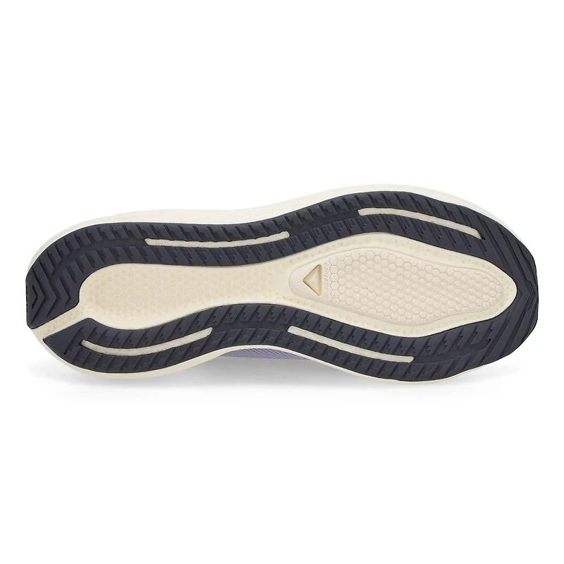 Women's Aero Blaze 3 Performance Sneaker