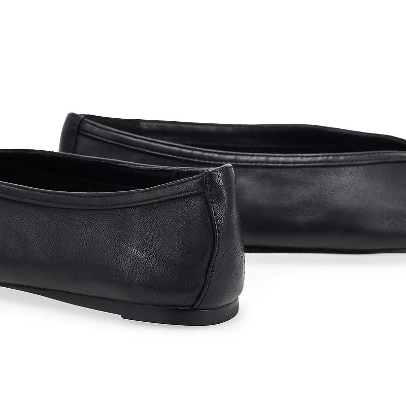 Women's  Leni Ballet Flat - Black