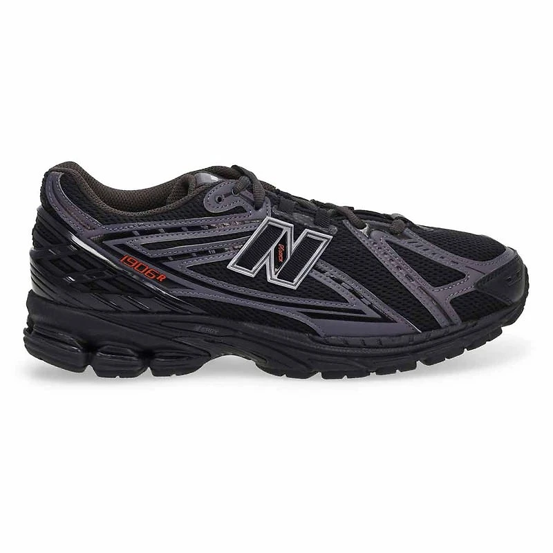 Men's 1906R Lace Up Sneaker - Silver Metallic/Blac
