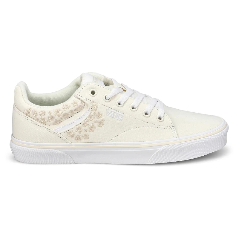 Women's Seldan Embroidered Lace Up Sneaker - Flowe