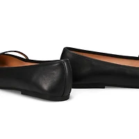 Women's Yelena Leather Ballet Flat