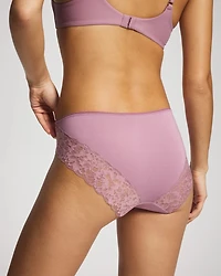 High-Leg Panty With Signature Lace
