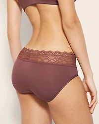 Hipster Panty with Enchanting Lace