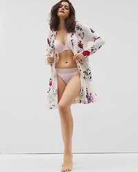 Short Robe With Lace