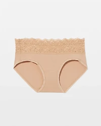 Hipster Panty with Enchanting Lace