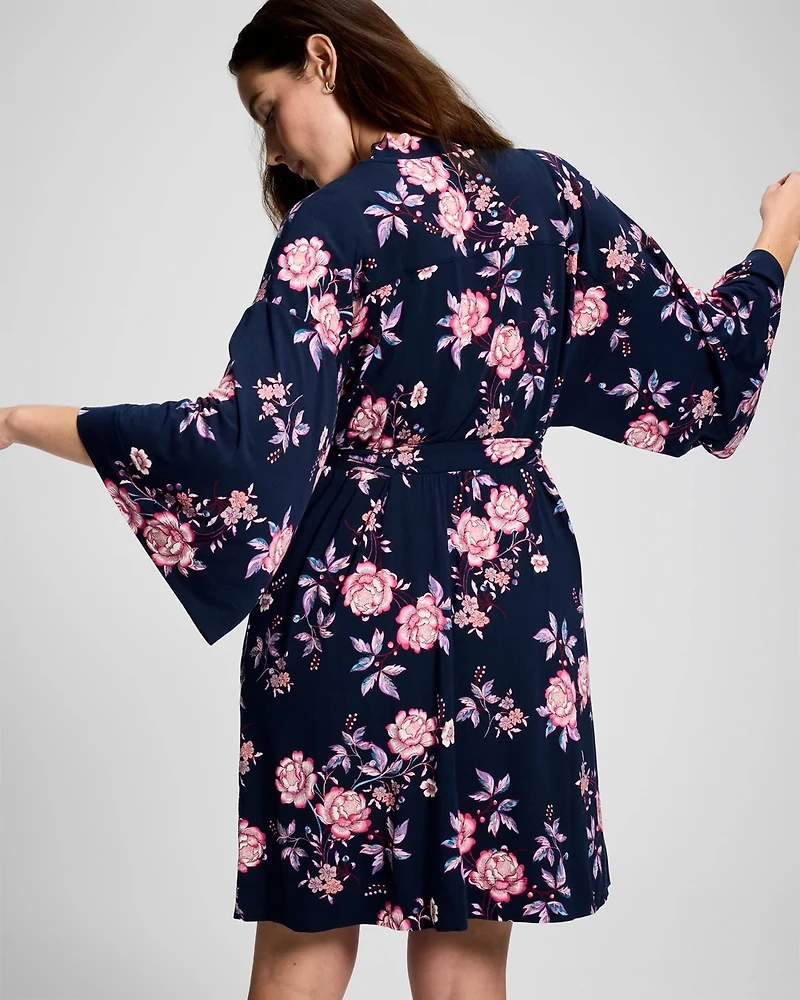 Short Robe