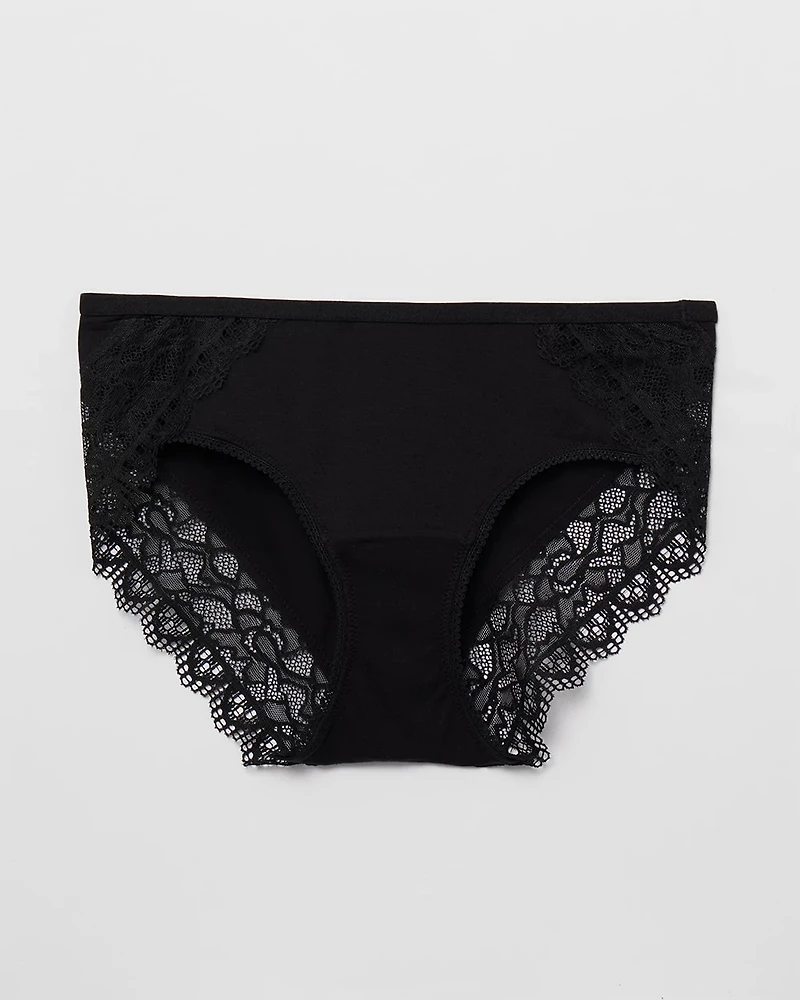 Hipster Panty with Enchanting Lace