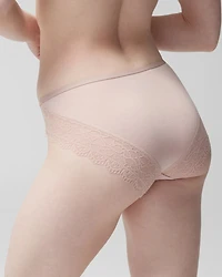 Hipster Panty with Enchanting Lace