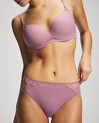 High-Leg Panty With Signature Lace