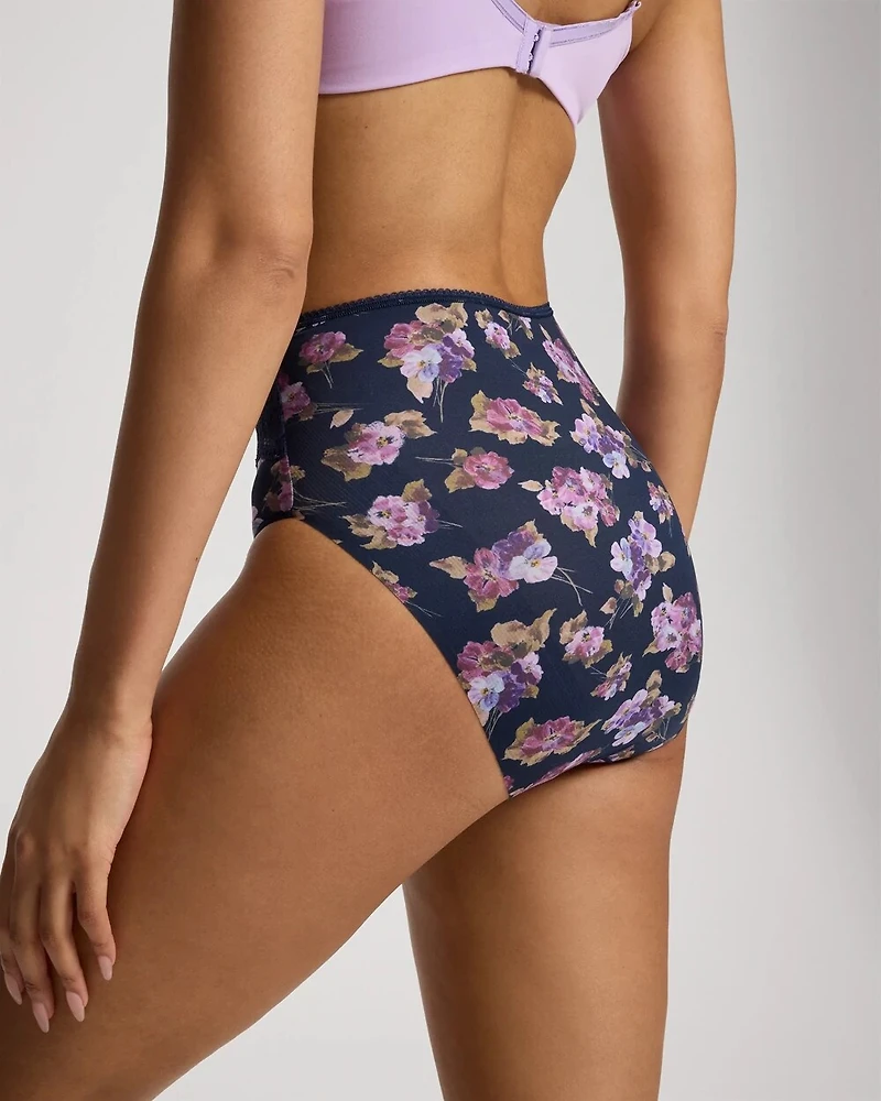 Modern Brief Panty with Lace
