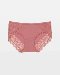Hipster Panty with Enchanting Lace