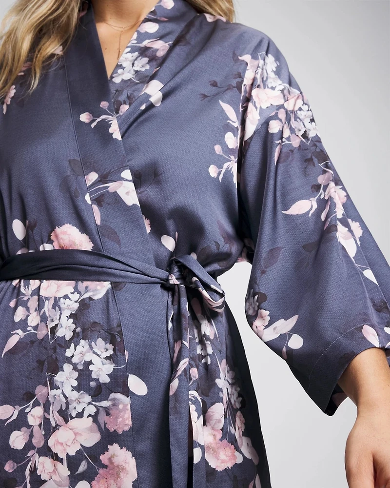 Short Robe