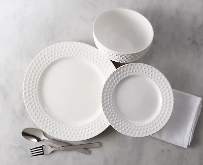 Star 12-Piece Dinnerware Set