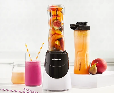 Mélangeur Pro-Fit par thinkkitchen avec 2 bouteilles