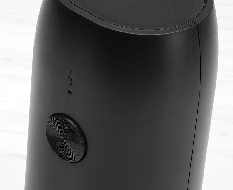 Moulins électriques pour le sel et le poivre Gourmet par thinkkitchen avec station de recharge USB