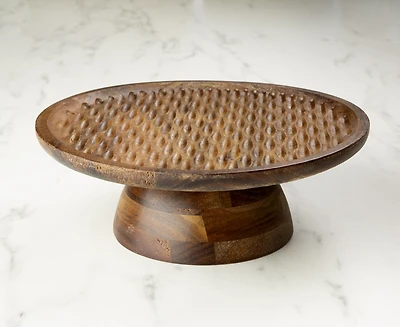 Plateau sur pied en bois d'acacia cannelé par JS Gourmet, 28 po