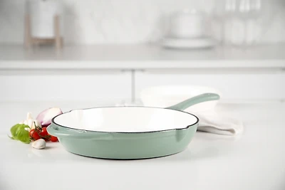 Remy Olivier Jasper Cast Iron Skillet - 26cm