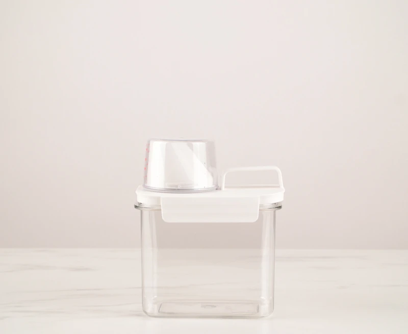 Récipient distributeur Snap & Store par thinkkitchen 1,1 L