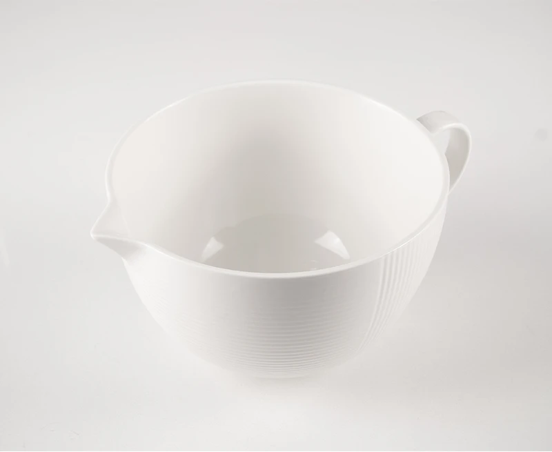 Damian Mixing Bowl with Spout 90 oz