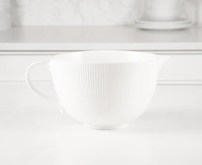 Damian Mixing Bowl with Spout 90 oz