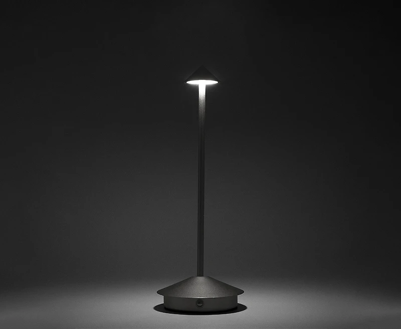 Pwp Arrow LED Lamp Silver