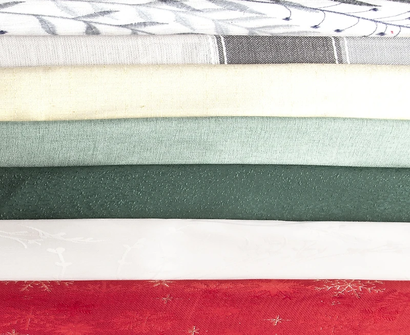 Holiday Tablecloth 58x84, Red/Gold