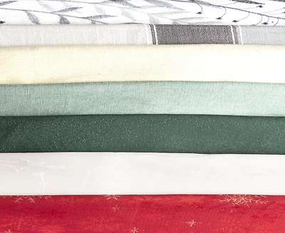 Holiday Tablecloth 58x84, Red/Gold