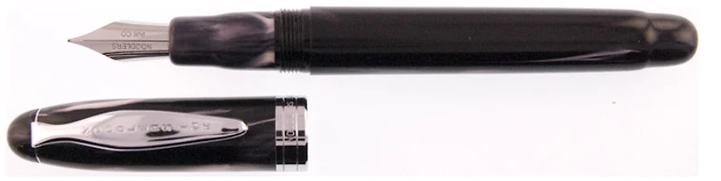 Noodler's Ink Fountain pen, Ahab series Black & White (Flex nib)