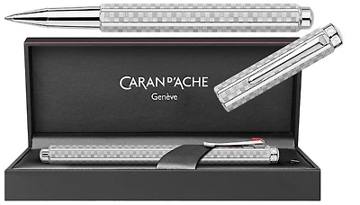 Stylo bille roulante Caran d'Ache, série Ecridor Damier Platine