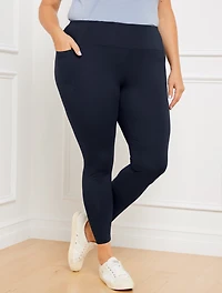 Out & About Essential Leggings