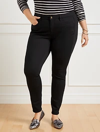 Jeggings - Black Curvy Fit
