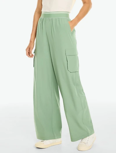 Lightweight Woven Stretch Wide Leg Cargo Pants
