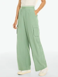 Lightweight Woven Stretch Wide Leg Cargo Pants