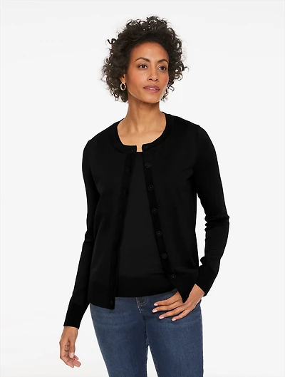 Charming Cardigan - Wide Placket