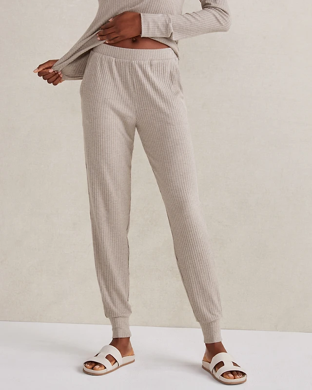 Resti Drapey Rib Knit Joggers